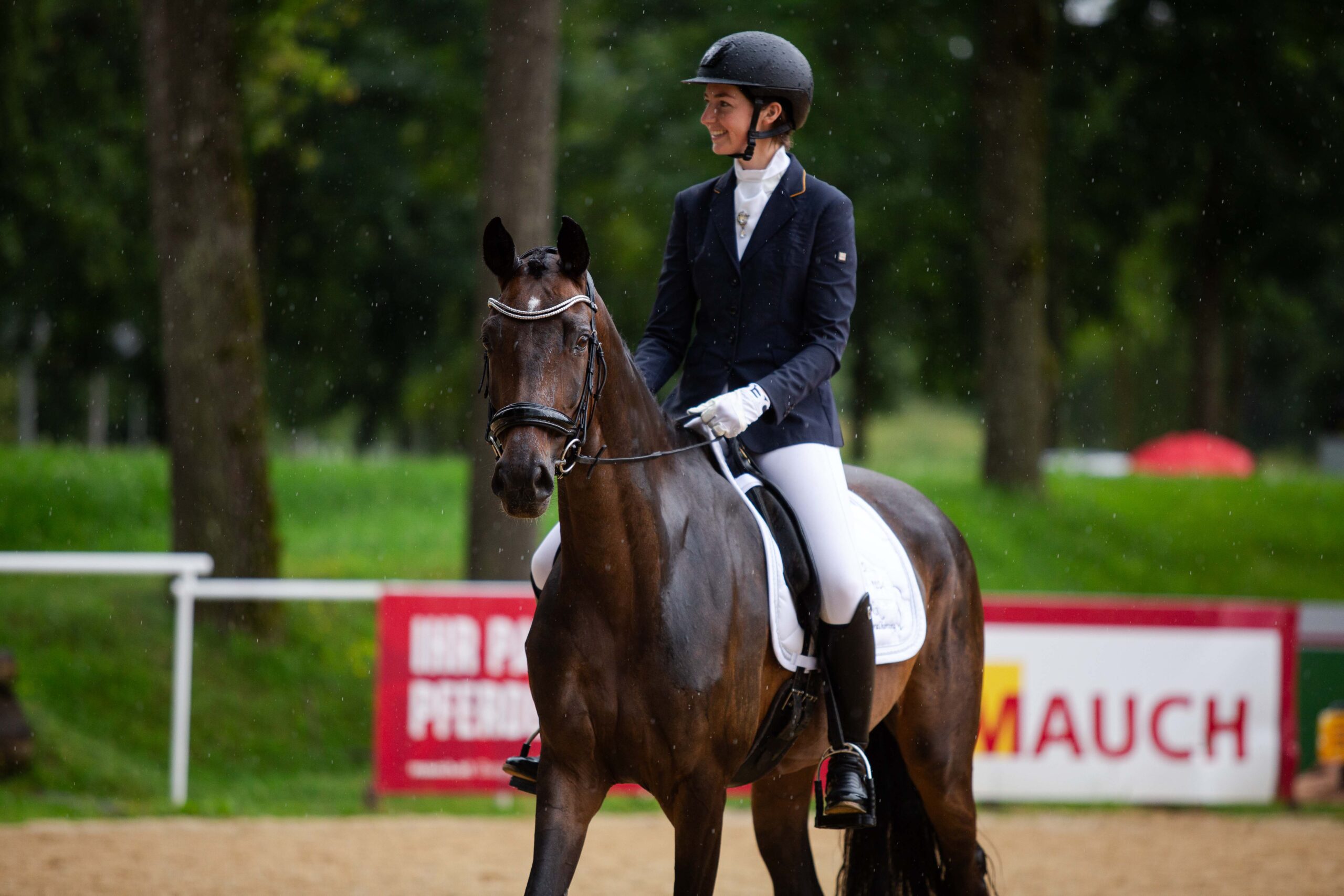 Dressur Next Level - Kurs mit Sarah-Anne Renner